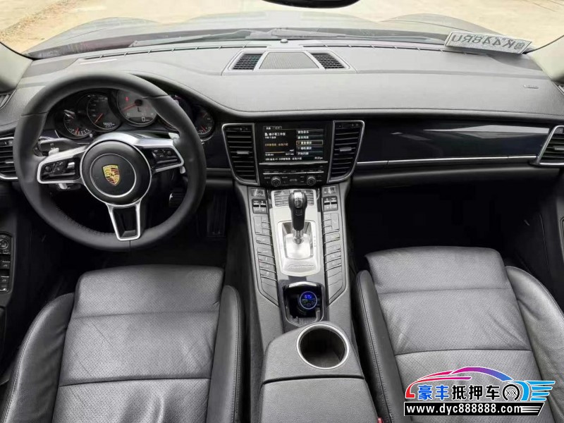 13年保时捷帕纳梅拉轿车抵押车出售