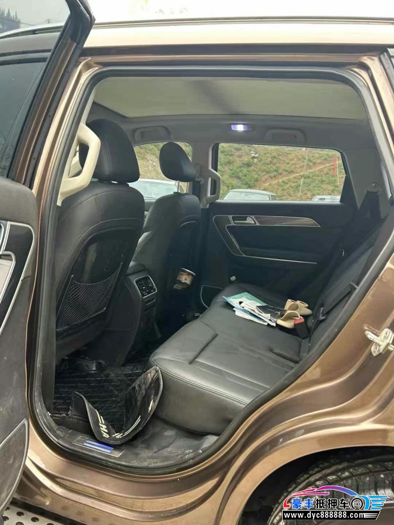 17年长城哈弗H6轿车抵押车出售