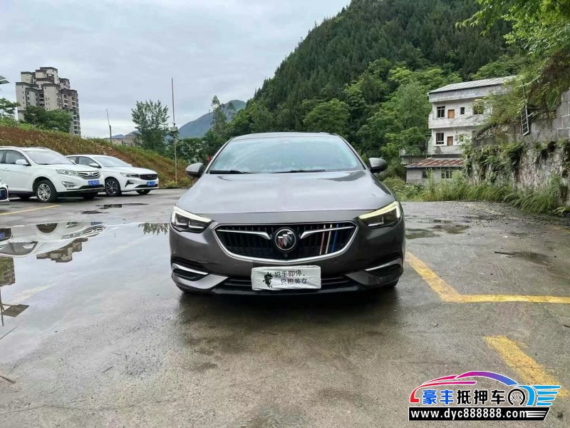 17年别克君威轿车抵押车出售