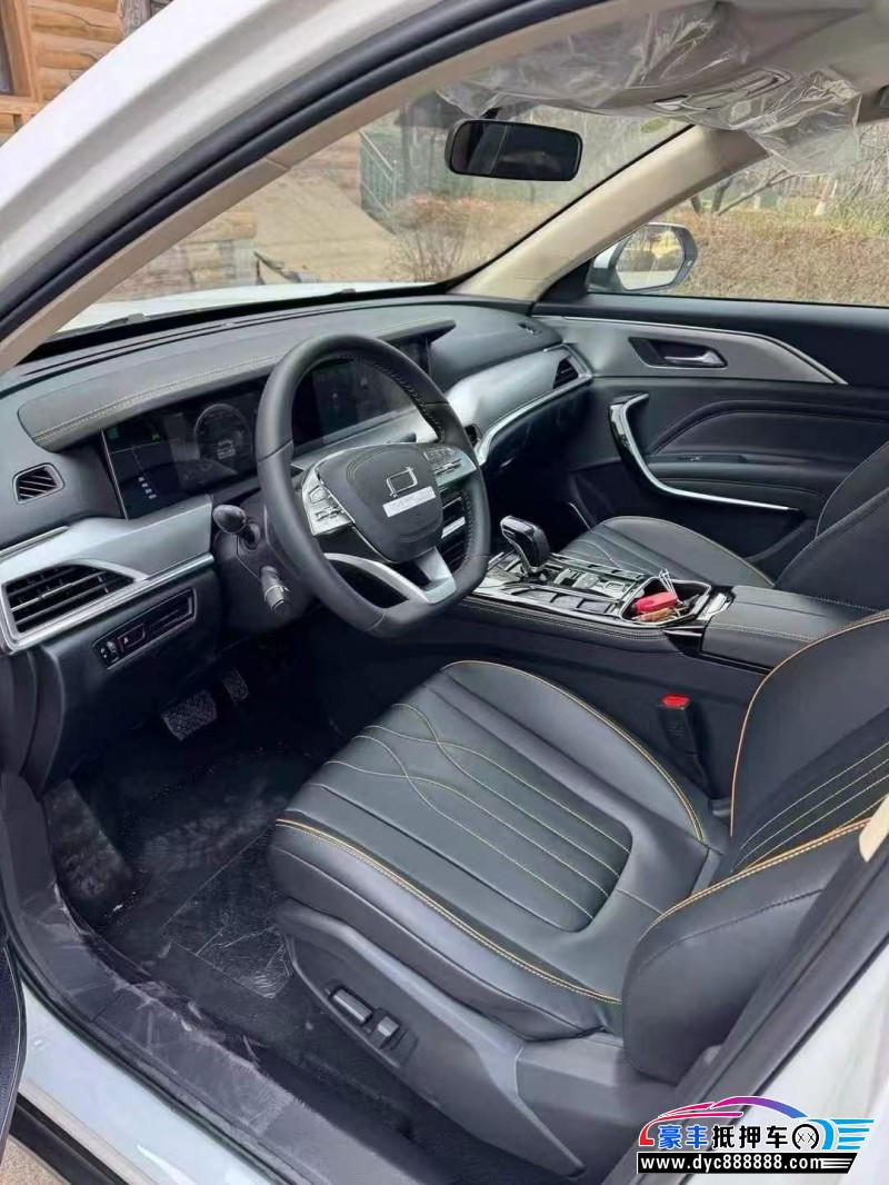 25年奔腾T77轿车抵押车出售