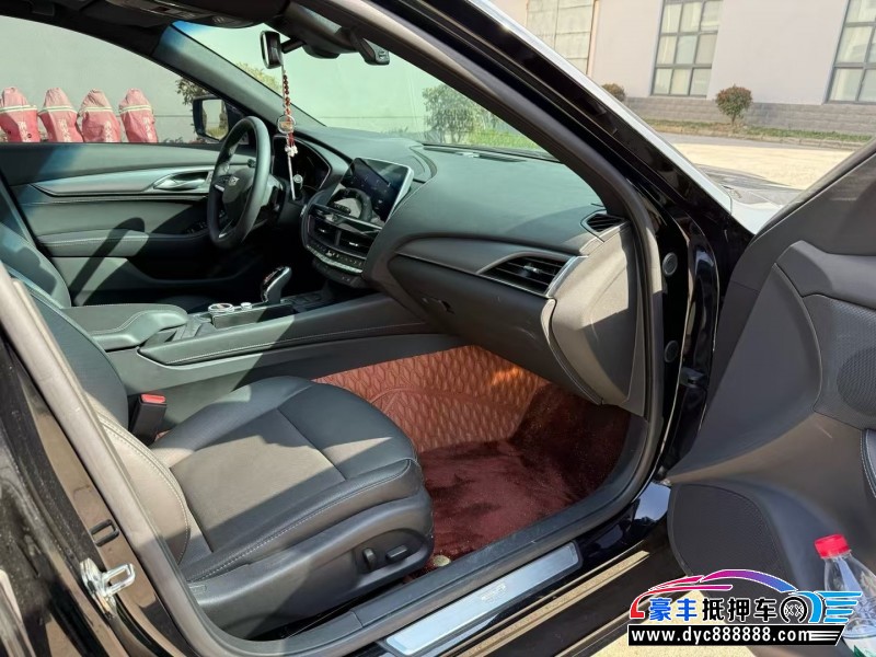 22年凯迪拉克CT5轿车抵押车出售