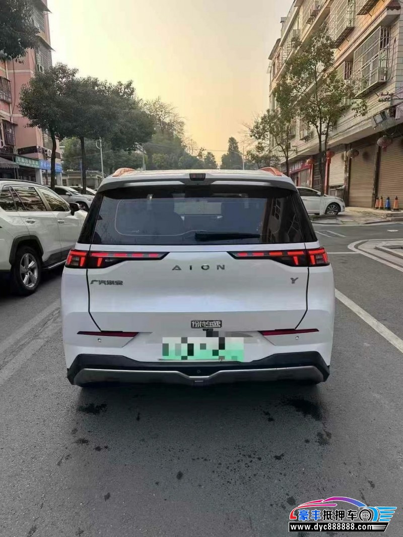 21年埃安Y70轿车抵押车出售