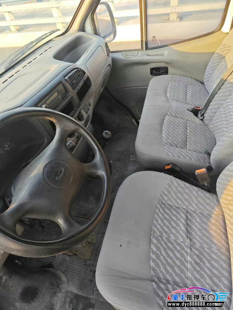 16年福特全顺轿车抵押车出售