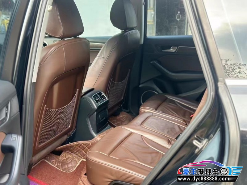 15年奥迪Q5轿车抵押车出售