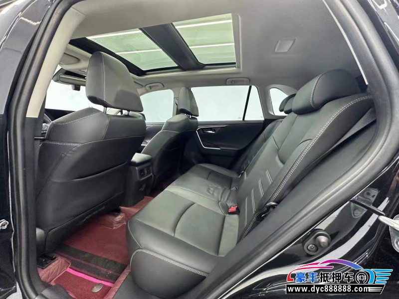 23年丰田RAV4轿车抵押车出售