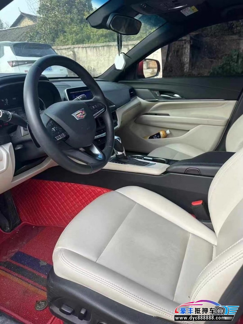 21年凯迪拉克CT4轿车抵押车出售