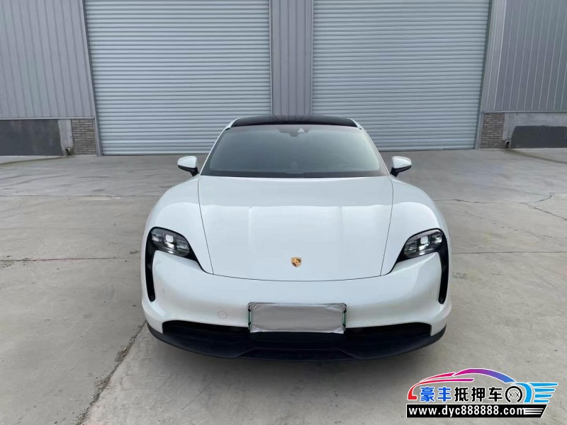 21年保时捷TaYcan轿车抵押车出售