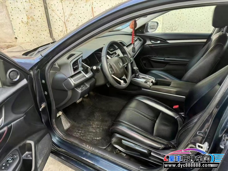 19年本田思域轿车抵押车出售