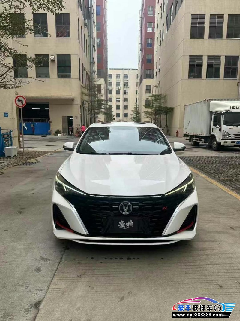 23年长安逸动轿车抵押车出售