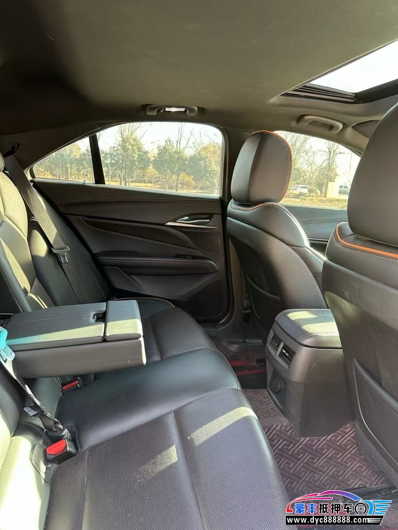 20年凯迪拉克CT4轿车抵押车出售