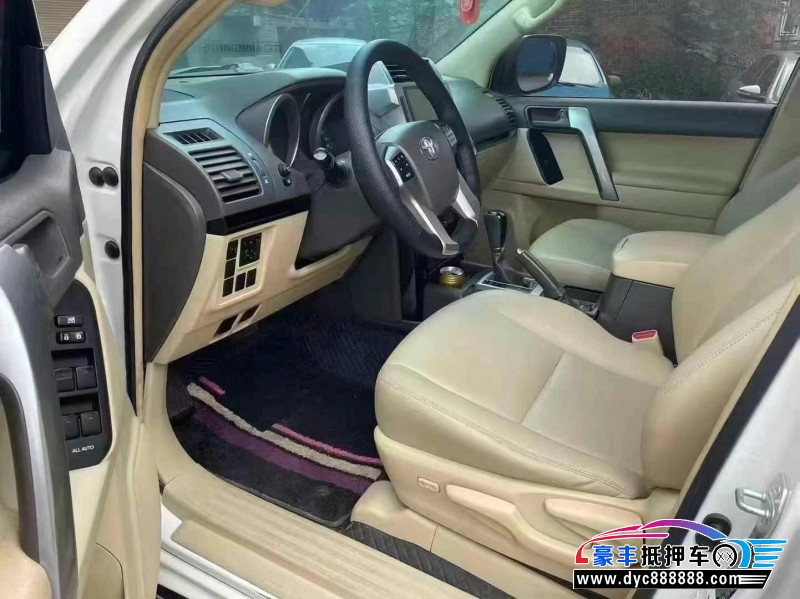 18年丰田普拉多（霸道）轿车抵押车出售