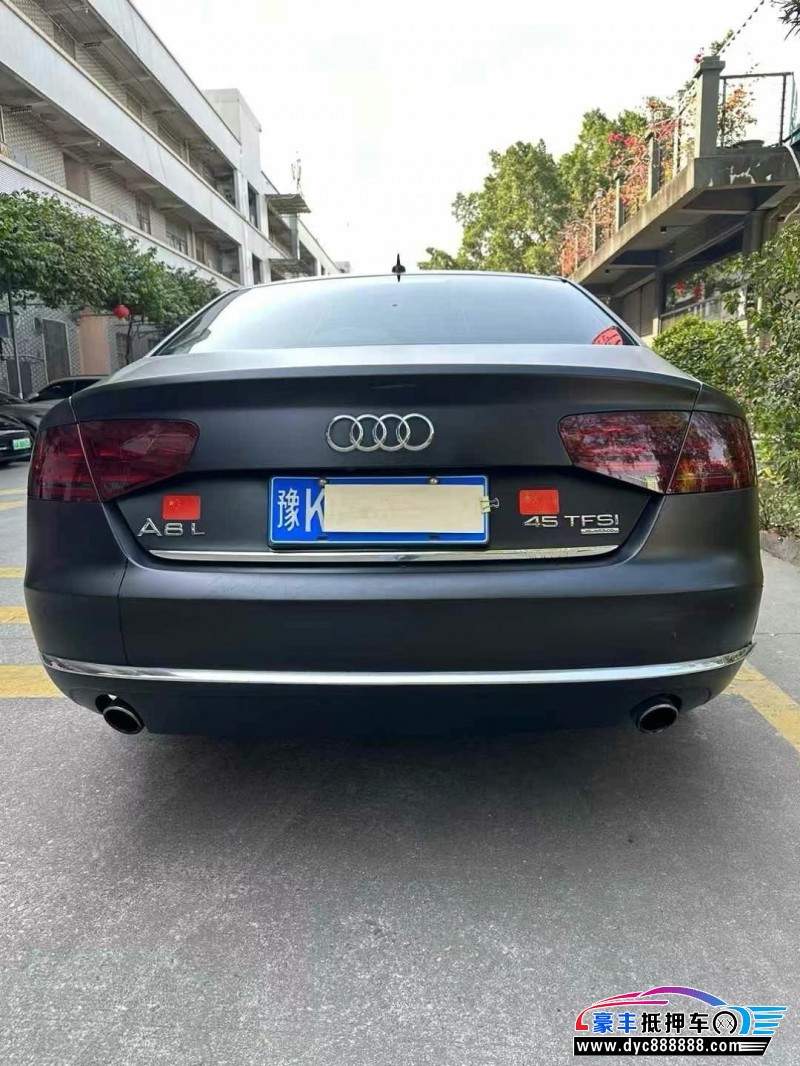 14年奥迪A8L轿车抵押车出售