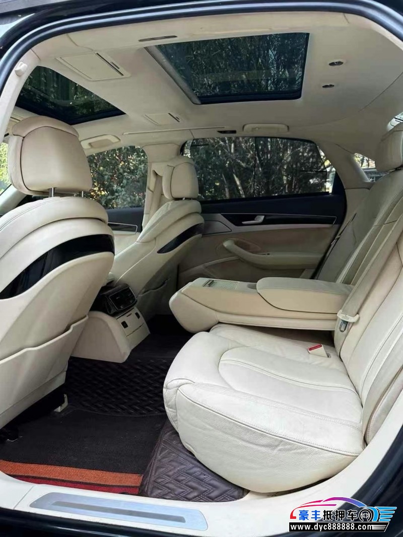 14年奥迪A8L轿车抵押车出售