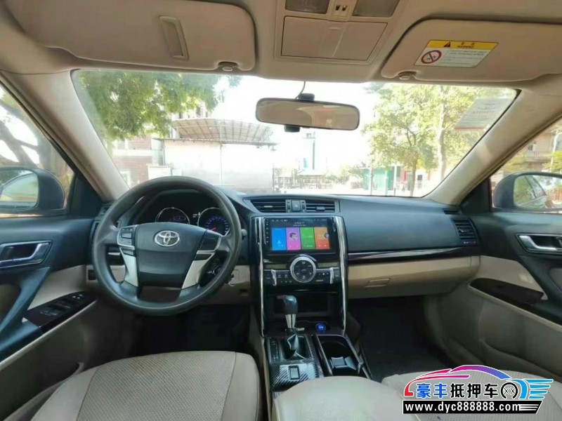 12年丰田锐志轿车抵押车出售