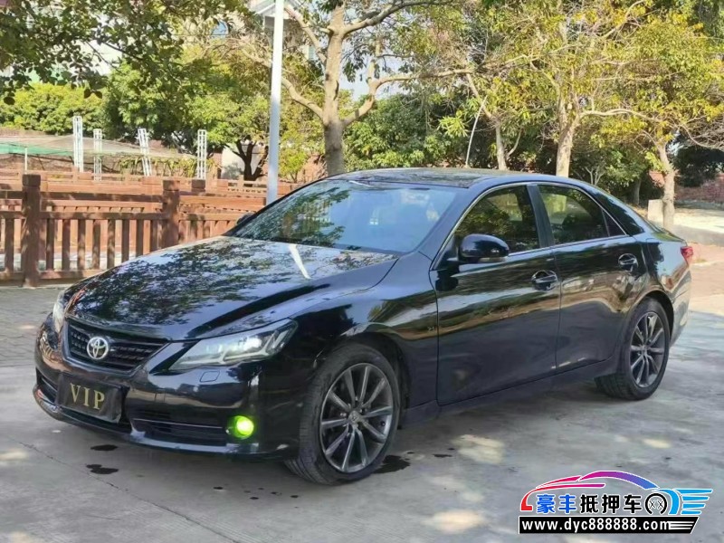 12年丰田锐志轿车抵押车出售