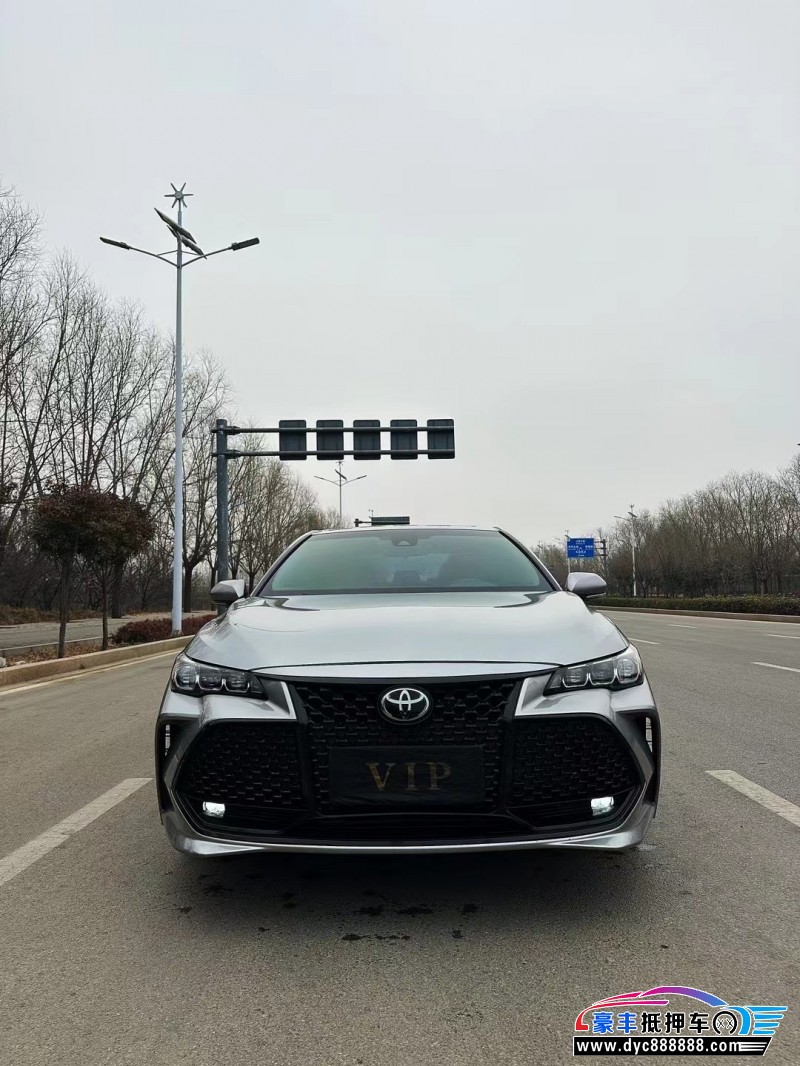 22年丰田亚洲龙轿车抵押车出售