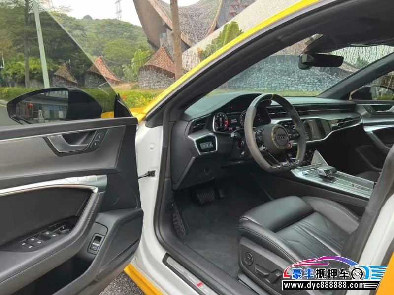 21年奥迪A7轿车抵押车出售