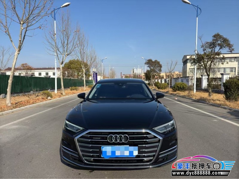 20年奥迪A8L轿车抵押车出售