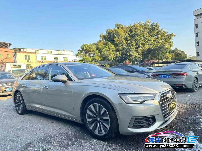 19年奥迪A6轿车抵押车出售