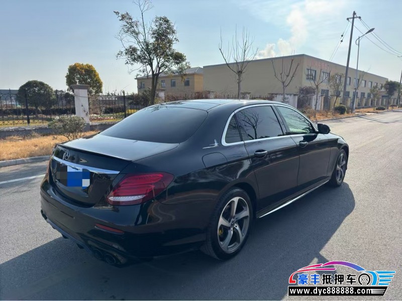 19年奔驰E轿车抵押车出售