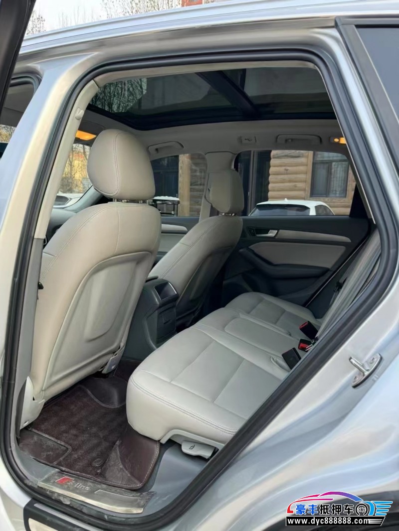 15年奥迪Q5轿车抵押车出售