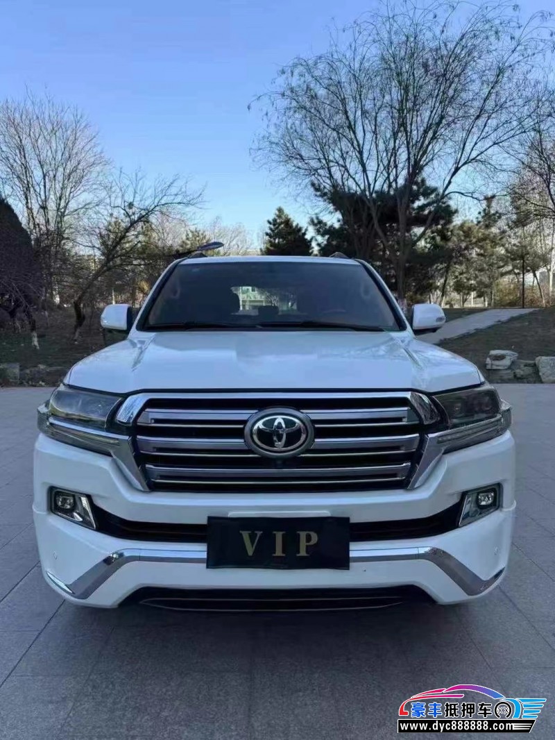 14年丰田兰德酷路泽（陆巡）轿车抵押车出售