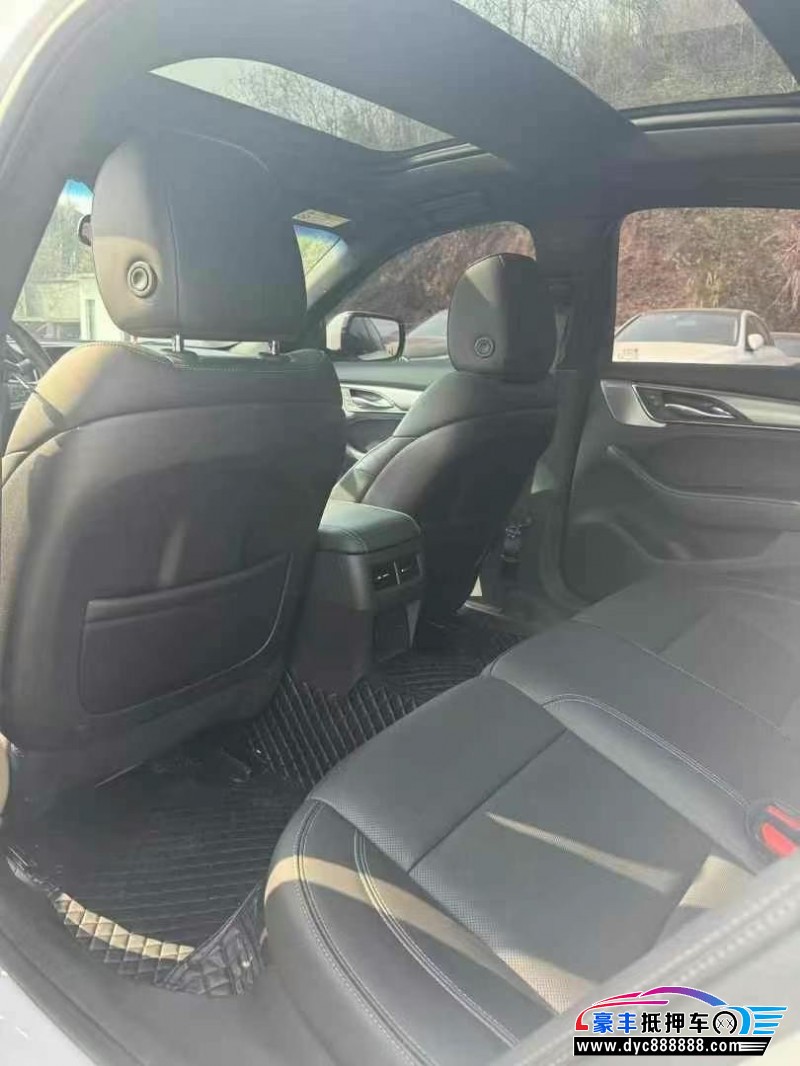 22年凯迪拉克CT5轿车抵押车出售