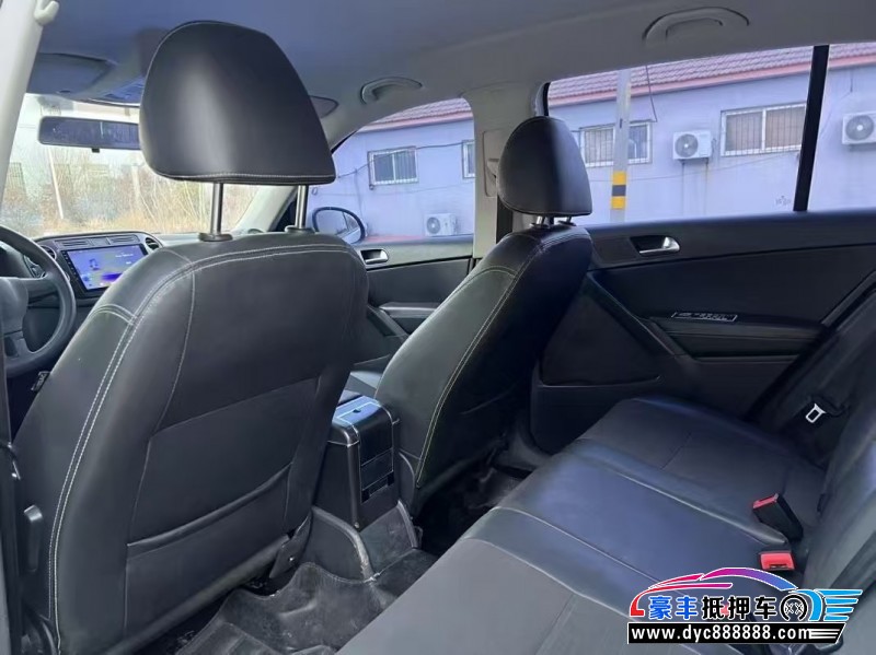 16年大众途观轿车抵押车出售