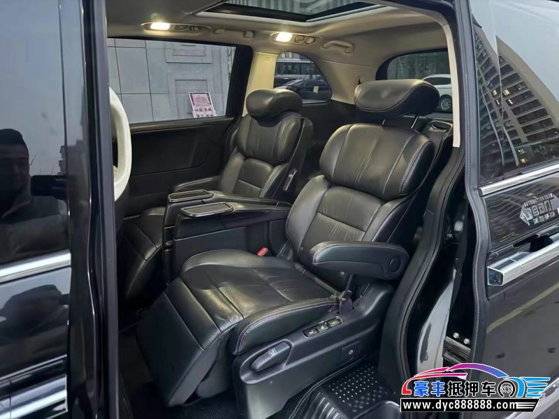 16年本田艾力绅轿车抵押车出售