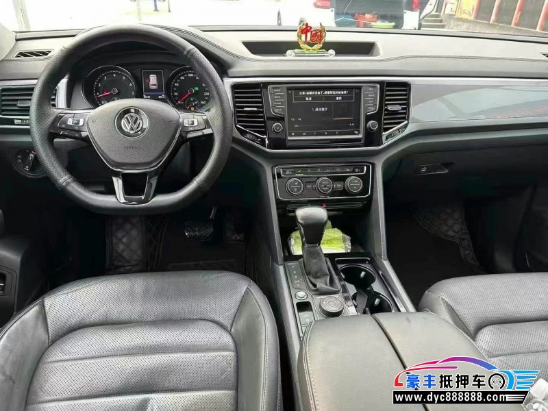 17年大众途昂轿车抵押车出售