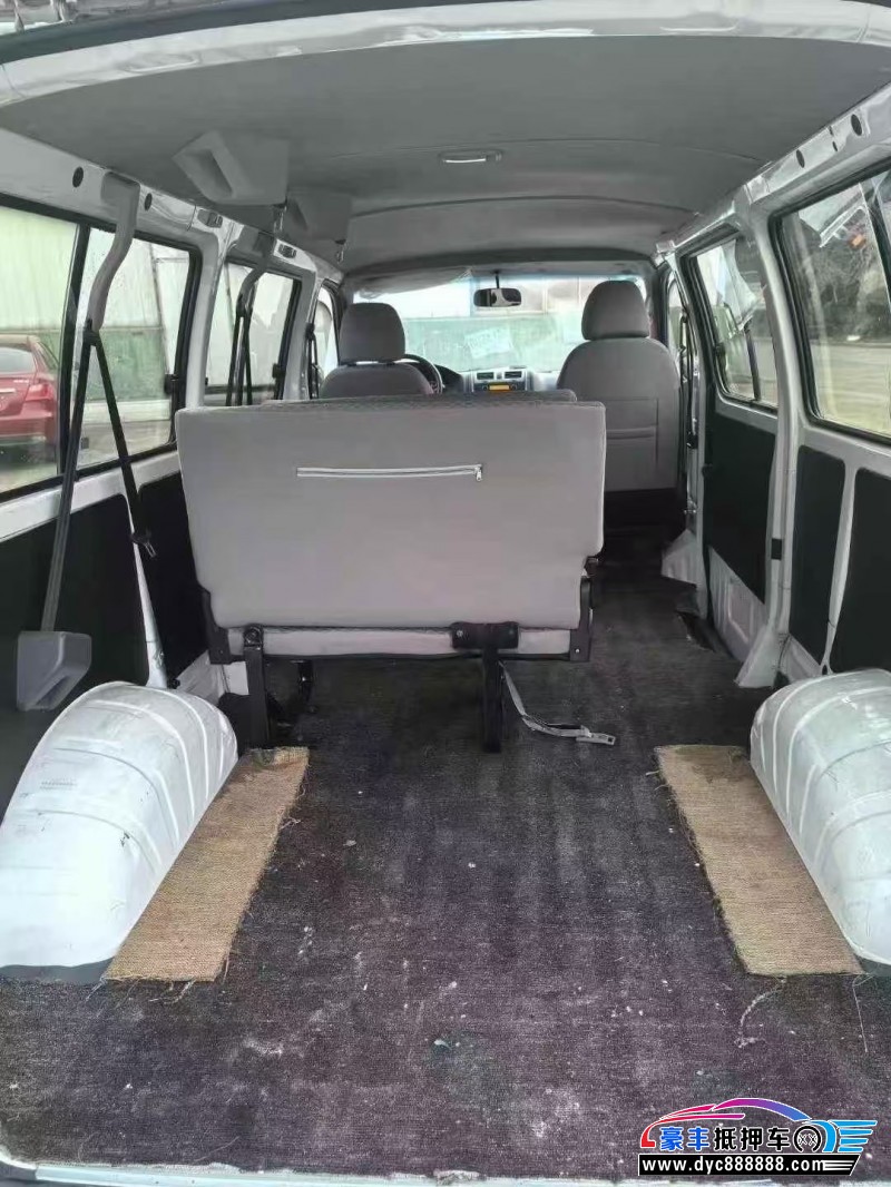 21年金杯阁瑞斯轿车抵押车出售