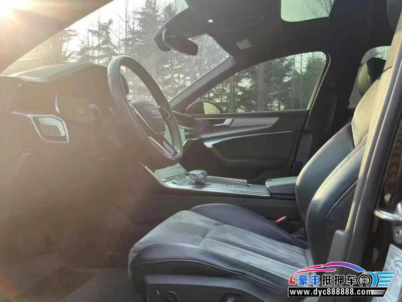 22年奥迪A6L轿车抵押车出售