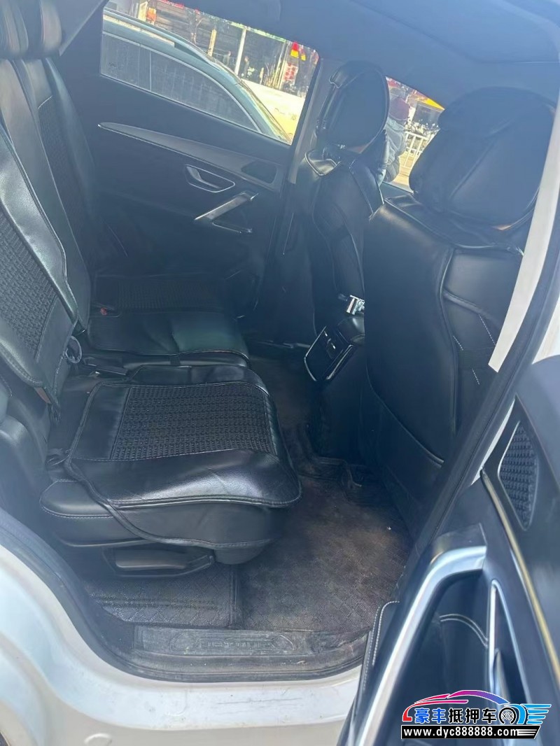 22年捷途X70轿车抵押车出售