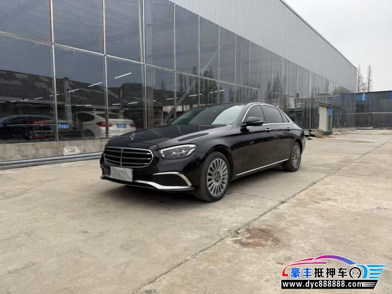 23年奔驰E轿车抵押车出售