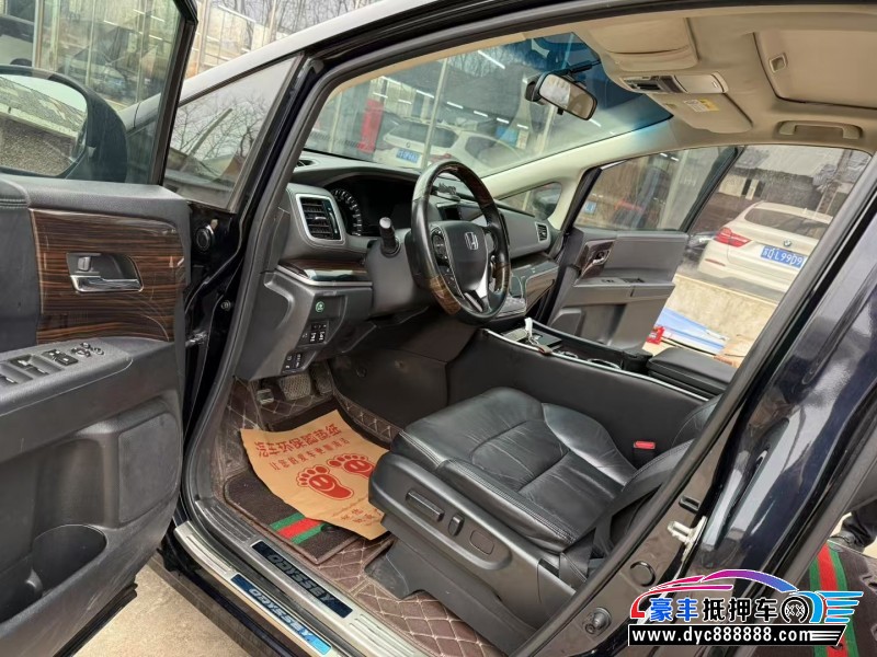 19年本田奥德赛MPV抵押车出售