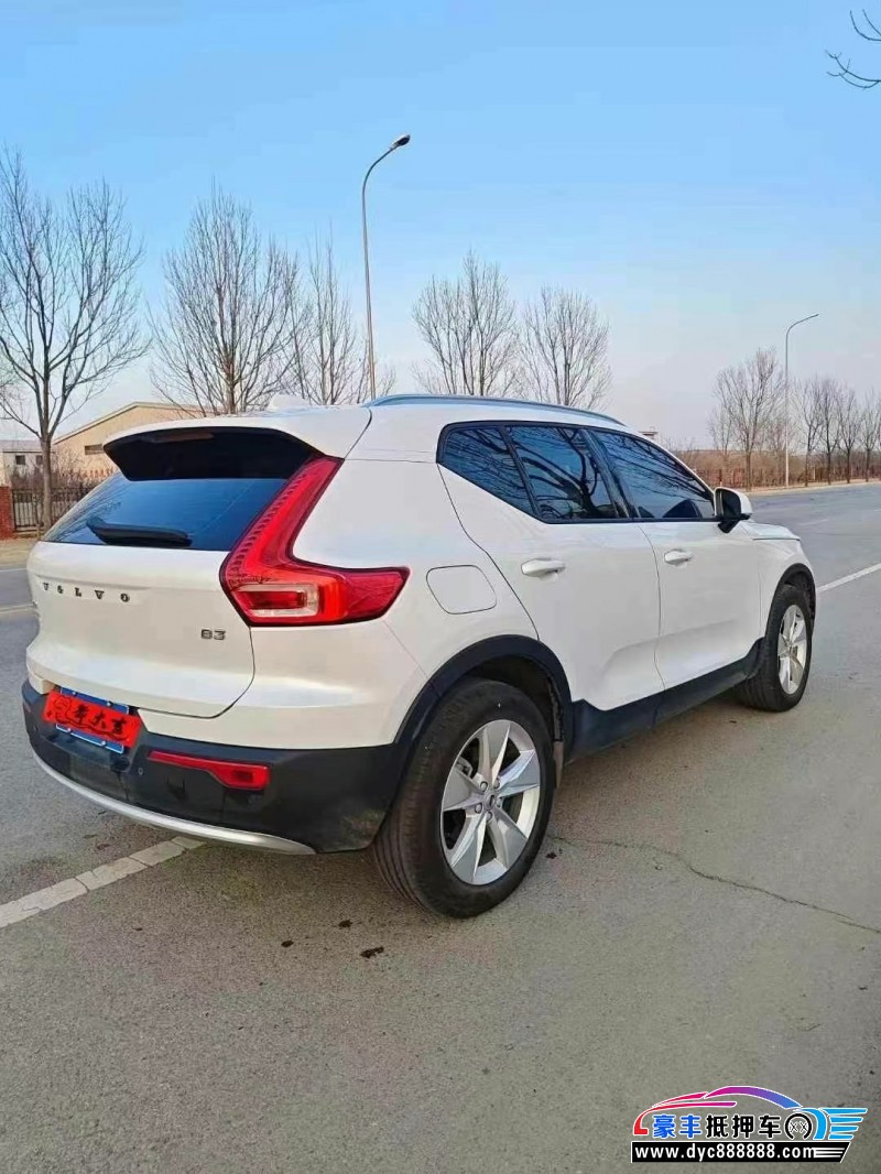 23年沃尔沃XC40轿车抵押车出售