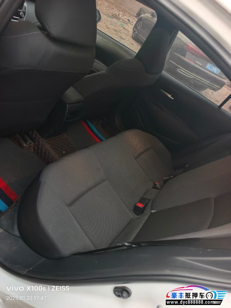 22年丰田卡罗拉轿车抵押车出售