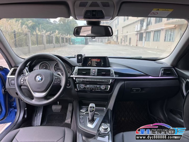 17年宝马3系轿车抵押车出售