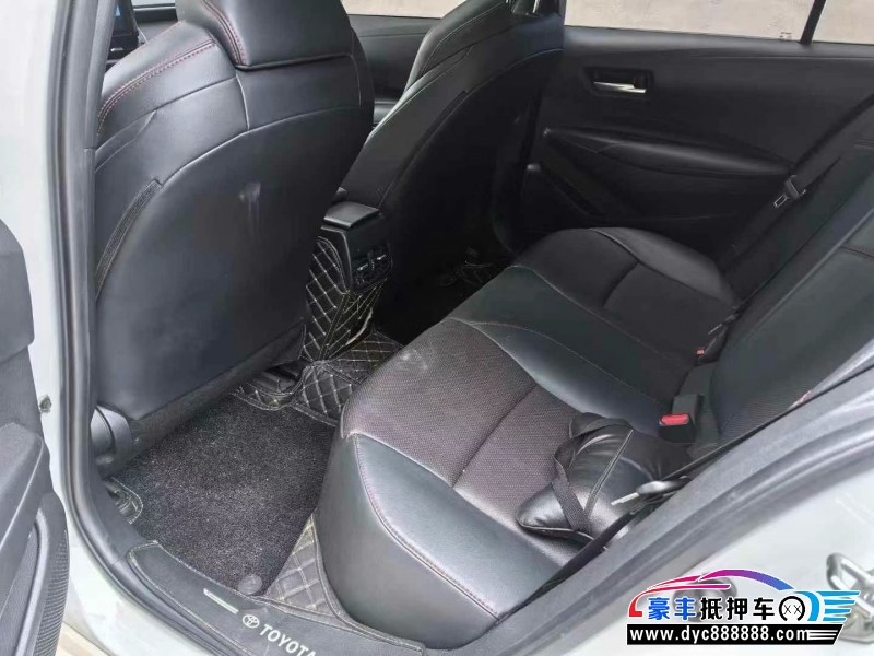 21年丰田雷凌轿车抵押车出售