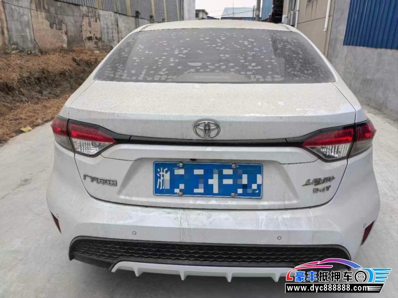 21年丰田雷凌轿车抵押车出售