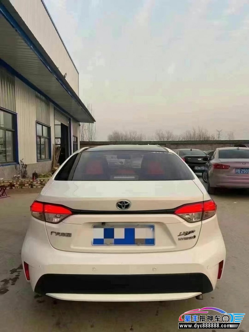 22年丰田雷凌轿车抵押车出售