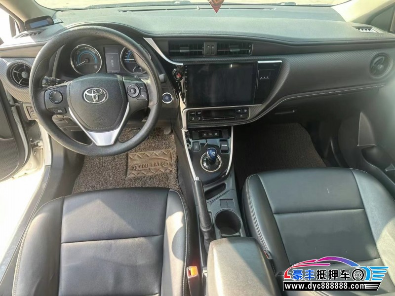 17年丰田雷凌轿车抵押车出售