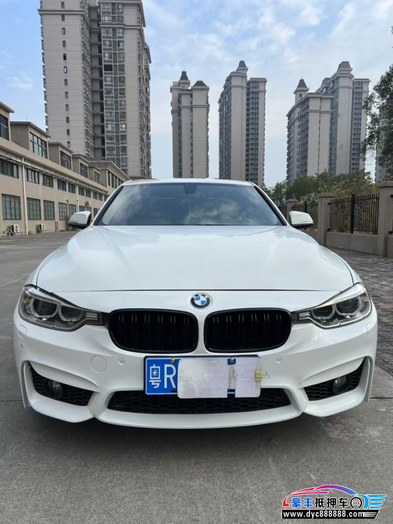 12年宝马3系轿车抵押车出售