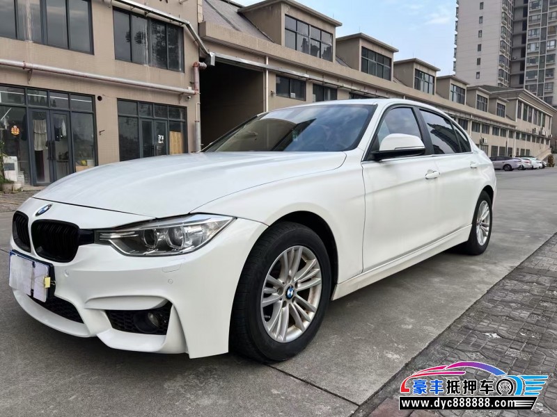 12年宝马3系轿车抵押车出售