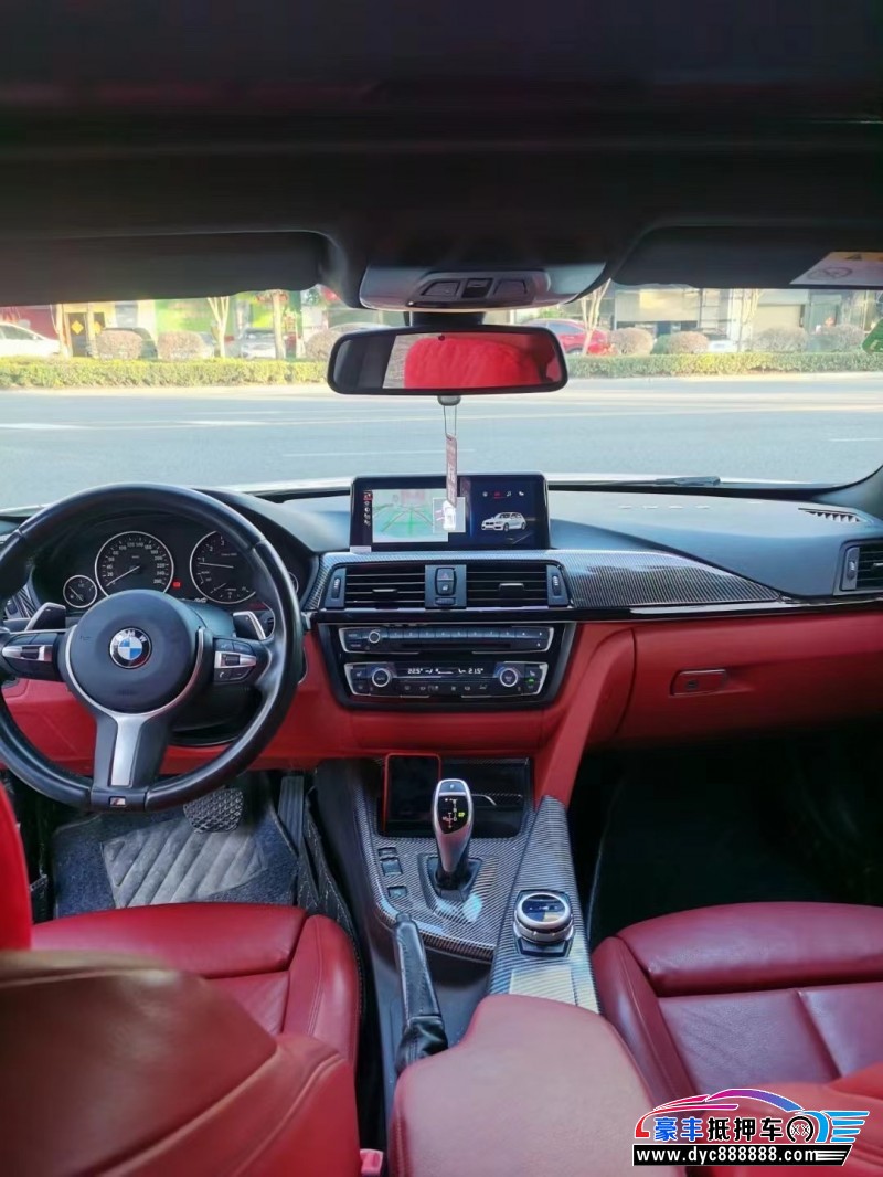 17年宝马4系轿车抵押车出售