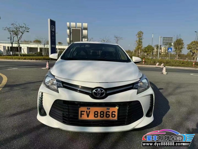 20年丰田威驰轿车抵押车出售