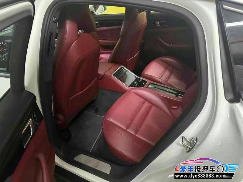 19年保时捷帕纳梅拉微面抵押车出售