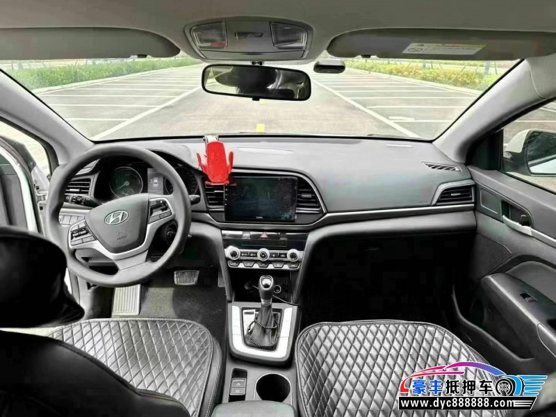 22年现代领动轿车抵押车出售