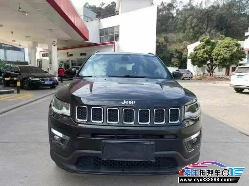 17年Jeep指南者轿车抵押车出售