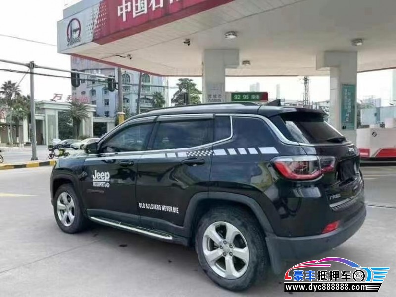 17年Jeep指南者轿车抵押车出售